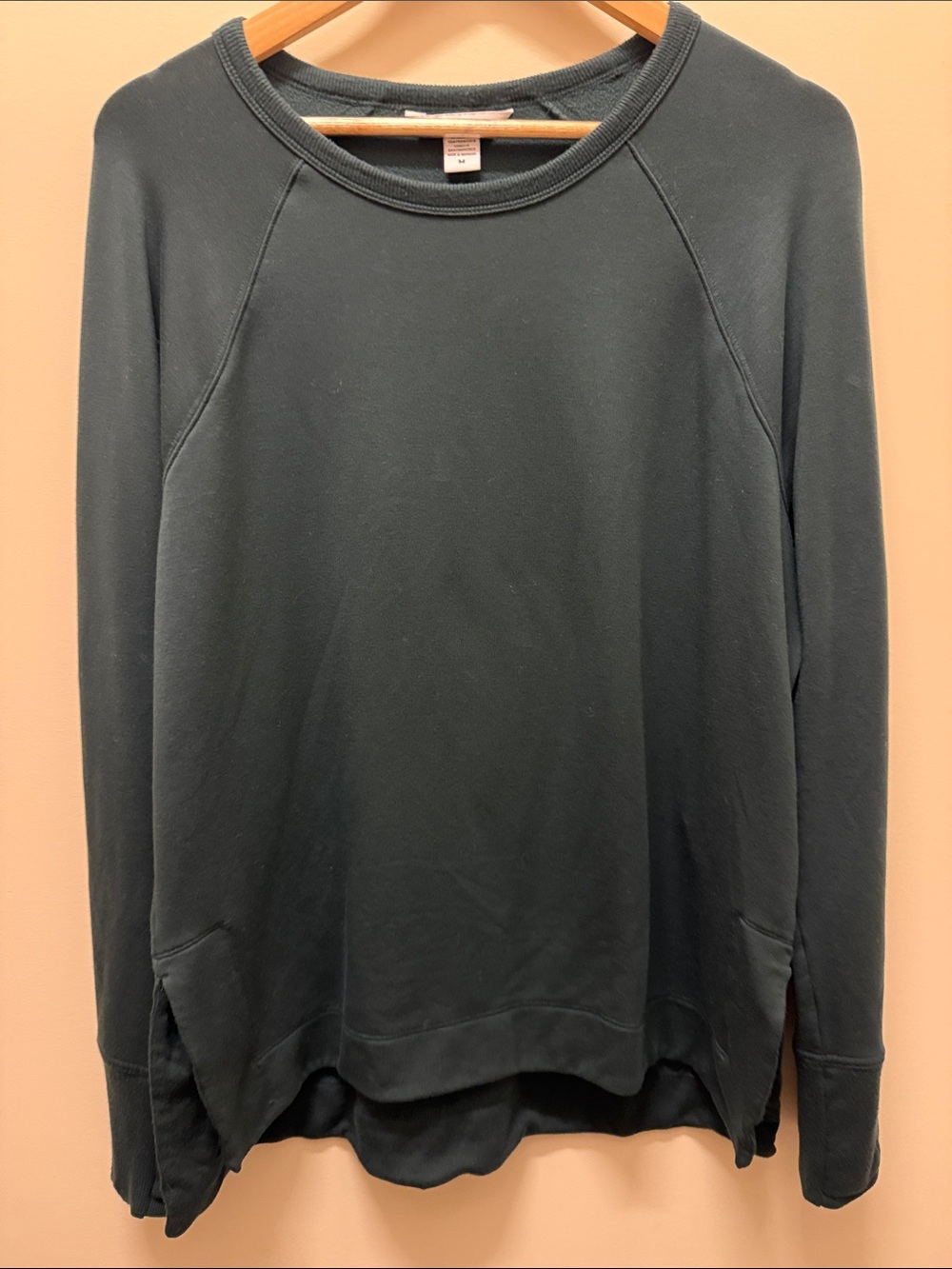 Athleta Women’s Coaster Luxe Crewneck Sweatshirt